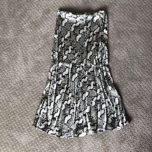 H&M midi skirt snake print size 6
